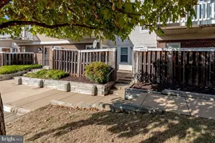 4356 Pembrook Village Dr, Alexandria, VA 22309 - Photo 1