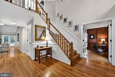 15197 Wetherburn Drive, Centreville, VA 20120 - Photo 8