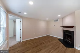 4356 Pembrook Village Dr, Alexandria, VA 22309 - Photo 2