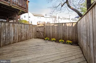 13770 Flowing Brook Ct, Chantilly, VA 20151 - Photo 28