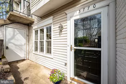 13770 Flowing Brook Court, Chantilly, VA 20151 - Photo 6