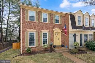 5601 Castlebury Ct, Burke, VA 22015 - Photo 2