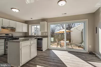 6510 Morning Glen Court, Alexandria, VA 22315 - Photo 4