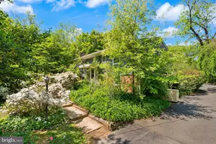 Chain Bridge Rd/Pathfinder Ln, McLean, VA 22101 - Photo 6