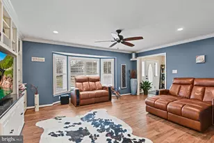 5200 Honeysuckle Ct, Centreville, VA 20120 - Photo 6