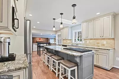 5200 Honeysuckle Court, Centreville, VA 20120 - Photo 8