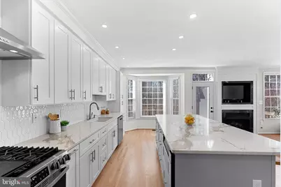 6223 Windham Hill Run, Alexandria, VA 22315 - Photo 20