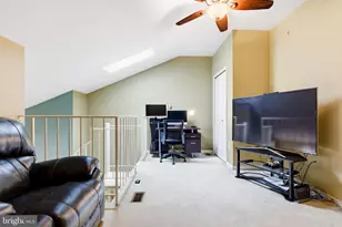 10208 Ashbrooke Ct, Oakton, VA 22124 - Photo 44