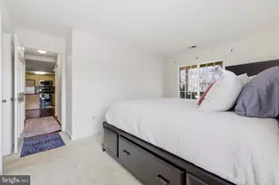 10208 Ashbrooke Ct, Oakton, VA 22124 - Photo 36
