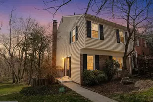 8318 Uxbridge Ct, Springfield, VA 22151 - Photo 1