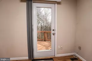 8318 Uxbridge Ct, Springfield, VA 22151 - Photo 14