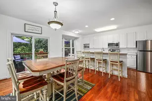 6329 Franconia Commons Dr, Alexandria, VA 22310 - Photo 6