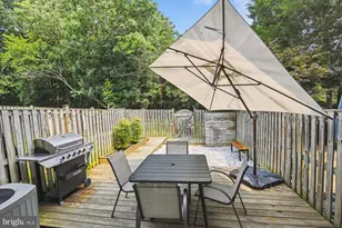 6312 Chimney Wood Ct, Alexandria, VA 22306 - Photo 24