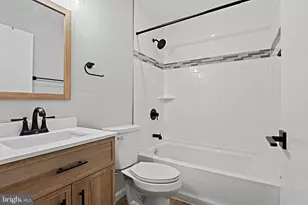 1118 Shannon Pl, Herndon, VA 20170 - Photo 22