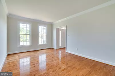 1936 Lord Fairfax Road, Vienna, VA 22182 - Photo 8