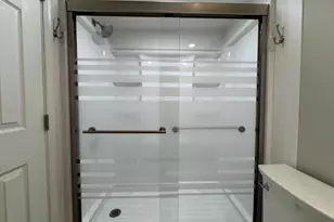 5812 Royal Ridge Dr, Springfield, VA 22152 - Photo 12