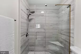 8228 Maple Ridge Ave, Springfield, VA 22153 - Photo 28