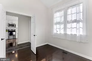 8228 Maple Ridge Ave, Springfield, VA 22153 - Photo 12