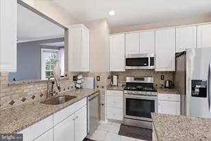 7345 Old Pohick Way, Lorton, VA 22079 - Photo 12