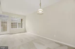 2664 Manhattan Pl, Vienna, VA 22180 - Photo 12