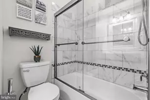12138 Chancery Station Cir, Reston, VA 20190 - Photo 30