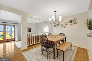 2910 Bridgehampton Ct, Falls Church, VA 22042 - Photo 14