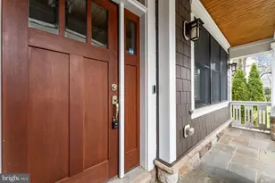 1105 Lakewood Dr SW, Vienna, VA 22180 - Photo 6