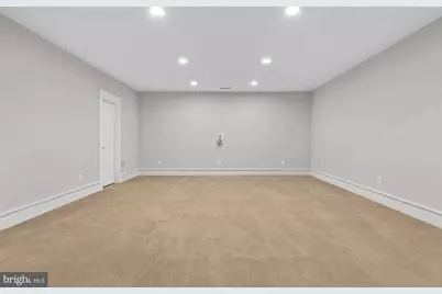 1105 Lakewood Drive SW, Vienna, VA 22180 - Photo 82