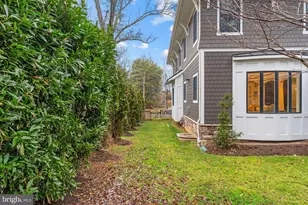 1105 Lakewood Dr SW, Vienna, VA 22180 - Photo 92