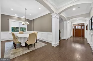 1105 Lakewood Dr SW, Vienna, VA 22180 - Photo 16