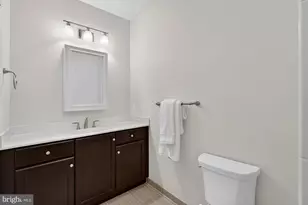 1105 Lakewood Dr SW, Vienna, VA 22180 - Photo 64