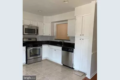 14564 Woodgate Manor Circle, Centreville, VA 20120 - Photo 6