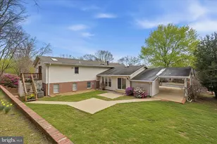 2122 Statute Ln, Vienna, VA 22181 - Photo 50