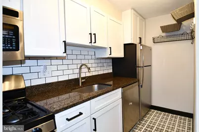 6608 Boulevard View #A2, Alexandria, VA 22307 - Photo 14