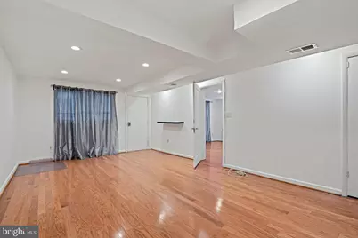 6713 Old Chesterbrook Road, McLean, VA 22101 - Photo 14