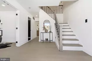 12011 Meadowville Ct, Herndon, VA 20170 - Photo 10