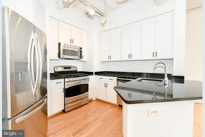 4490 Market Commons Drive #302, Fairfax, VA 22033 - Photo 2