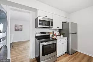 14444 Cool Oak Ln, Centreville, VA 20121 - Photo 8