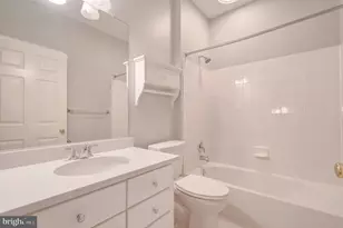 2619 Amanda Ct, Vienna, VA 22180 - Photo 36