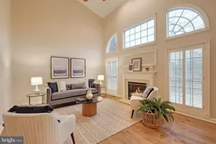 2619 Amanda Ct, Vienna, VA 22180 - Photo 6