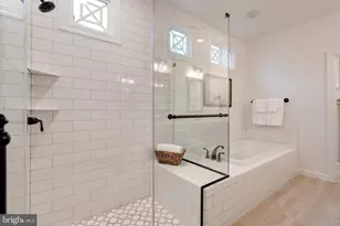 2619 Amanda Ct, Vienna, VA 22180 - Photo 30