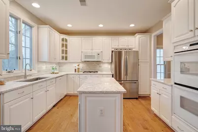 2619 Amanda Court, Vienna, VA 22180 - Photo 10