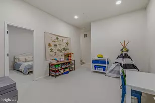 9412 Regency Crest Dr, Vienna, VA 22181 - Photo 26