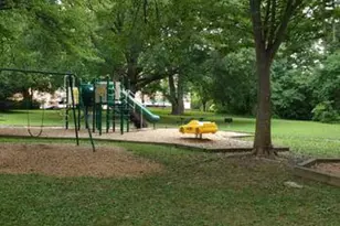 8004 Chanute Pl, Falls Church, VA 22042 - Photo 8