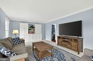 3912 Kernstown Ct, Fairfax, VA 22033 - Photo 8