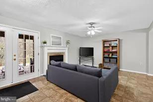 3912 Kernstown Ct, Fairfax, VA 22033 - Photo 32