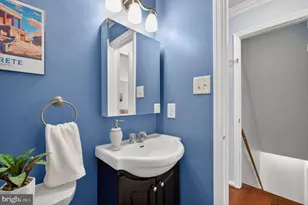 3912 Kernstown Ct, Fairfax, VA 22033 - Photo 18