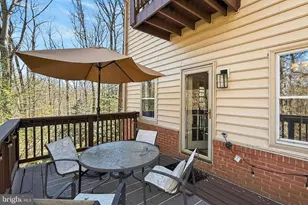 7994 Hidden Bridge Dr, Springfield, VA 22153 - Photo 38