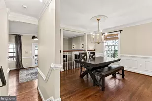 7994 Hidden Bridge Dr, Springfield, VA 22153 - Photo 6