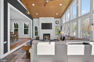 3105 Olin Dr, Falls Church, VA 22044 - Photo 42